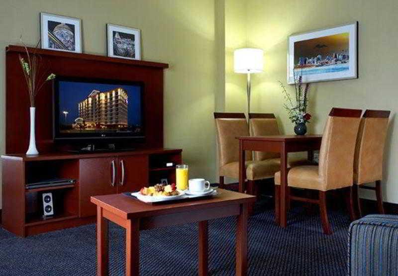 Fairfield Inn & Suites By Marriott Montreal Airport Dorval Cameră foto